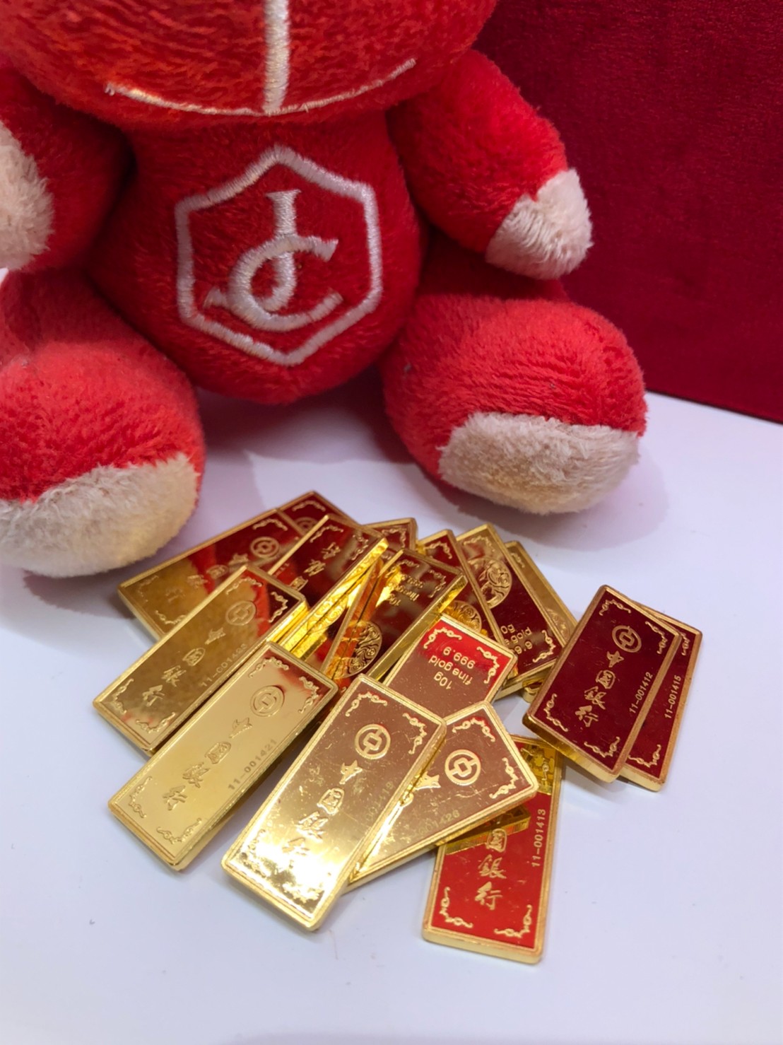 【台北市大安區黃金、金條、金塊收購】實體黃金的好處? JEWEL CAFE 敦化店 - JEWEL CAFE 敦化店部落格