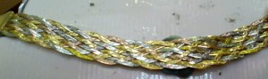 三色金