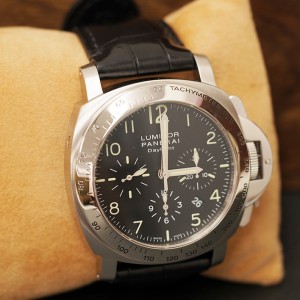 沛納海Daylight PAM 196收購