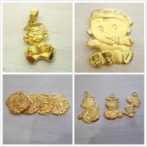 可愛的彌月金～不戴了收著又怕不見，那就帶到JEWEL CAFE出售吧！
