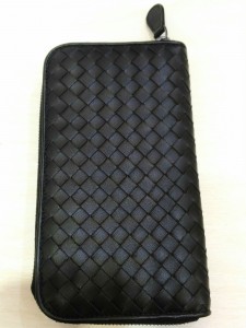Bottega Veneta 黑色編織長夾 收購分享