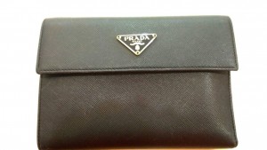 名牌精品 PRADA 包包 JEWEL CAFE興隆店 收購 (台北市文山區捷運萬芳醫院站)