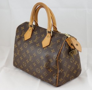 Louisvuitton 名牌包收購 JEWEL CAFE興隆店 (台北市文山區捷運萬芳醫院站)
