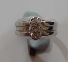 1050615
