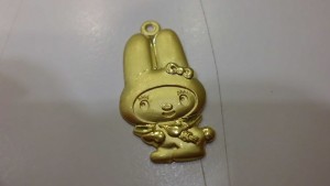 回收美樂蒂黃金墜子