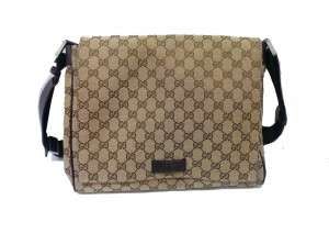 gucci正面