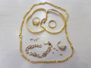 黃金飾品