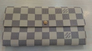 路易威登棋盤格紋長夾