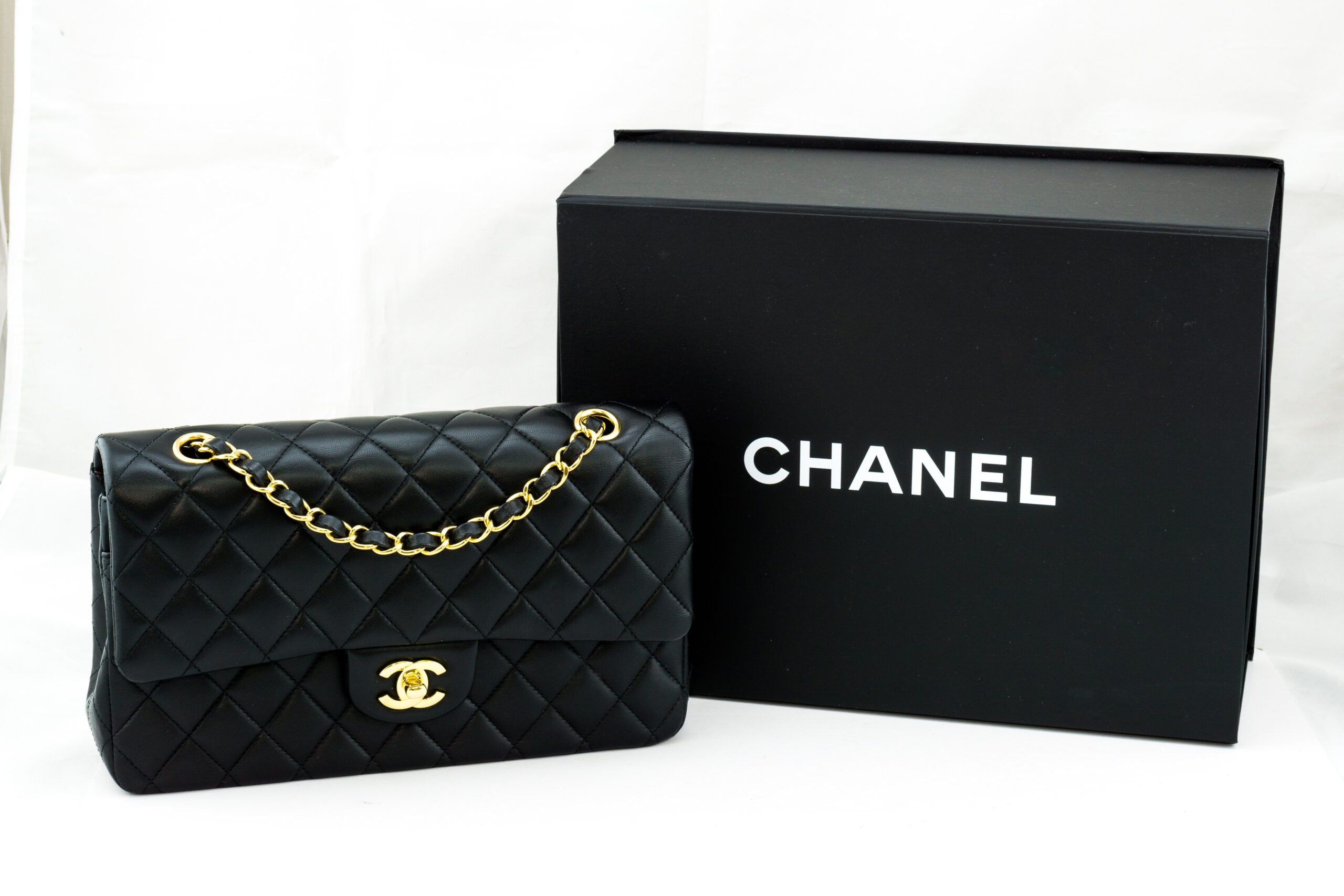 Chanel(香奈兒)