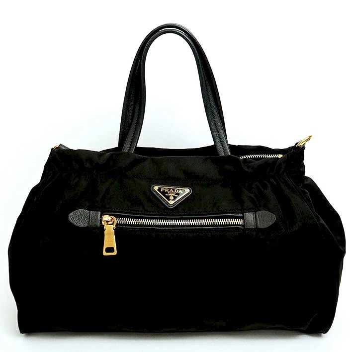 Prada(普拉達)