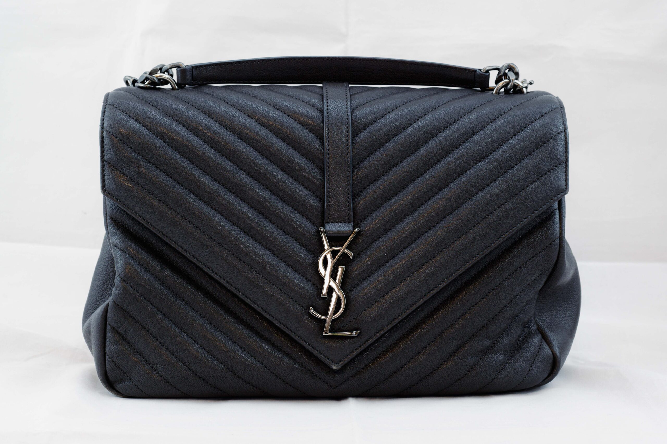 Yves Saint-Laurent(聖羅蘭)