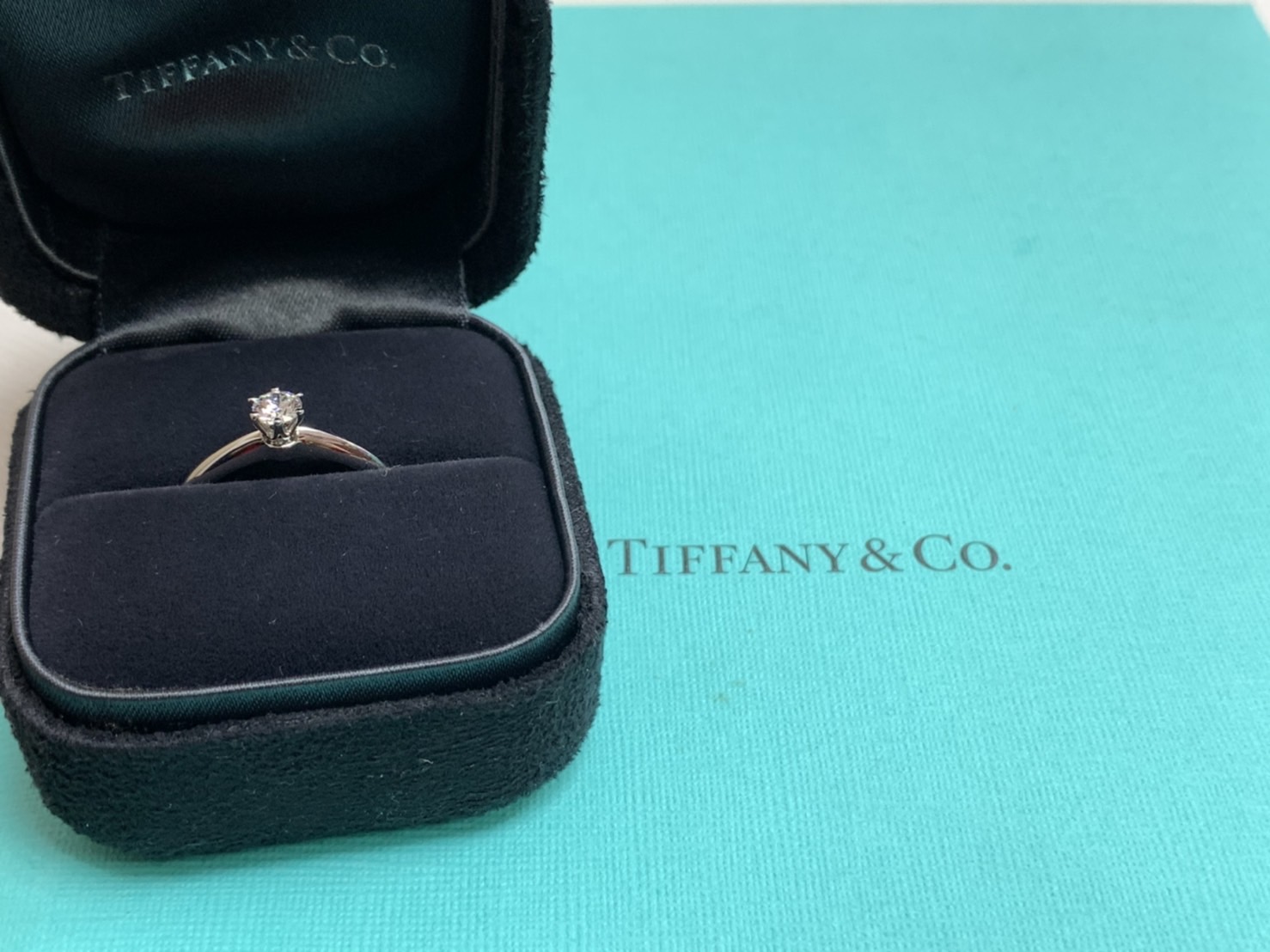 Tiffany & Co. (蒂芙尼公司)