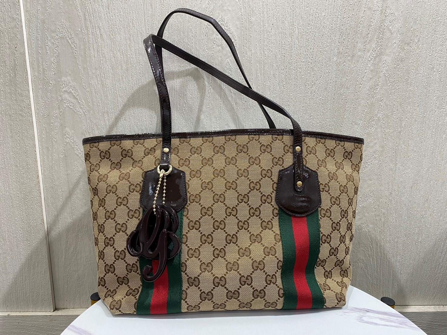 Gucci(古馳)