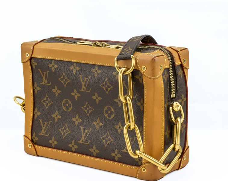LV(路易威登)