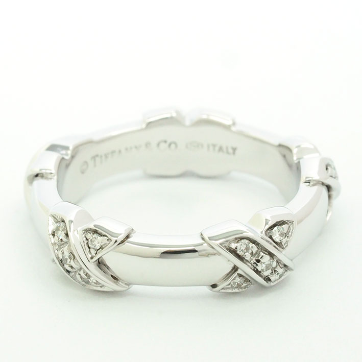 Tiffany & Co. (蒂芙尼公司)
