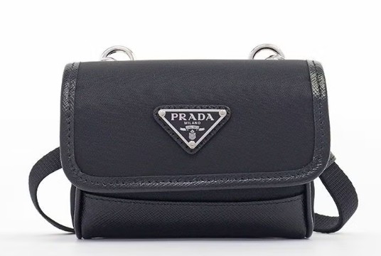 Prada(普拉達)