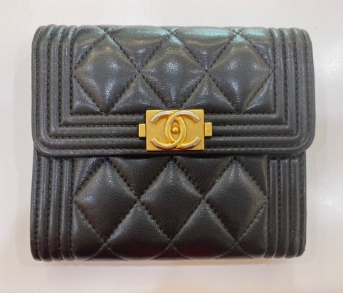 Chanel(香奈兒)
