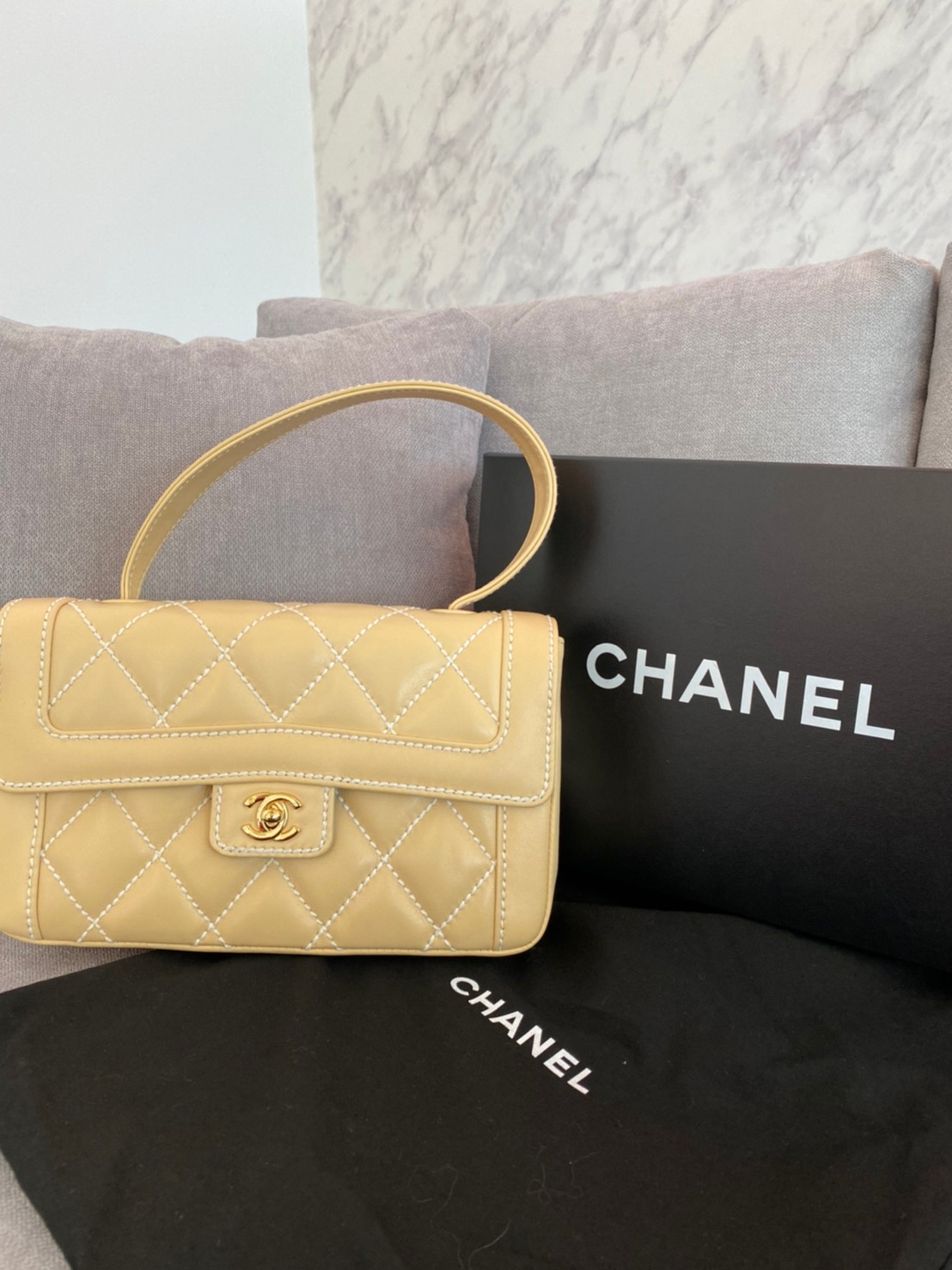 Chanel(香奈兒)